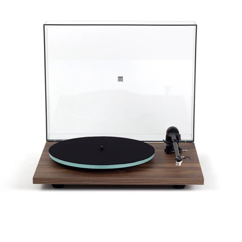Rega Planar 2  Valn�d med Carbon Pick-up